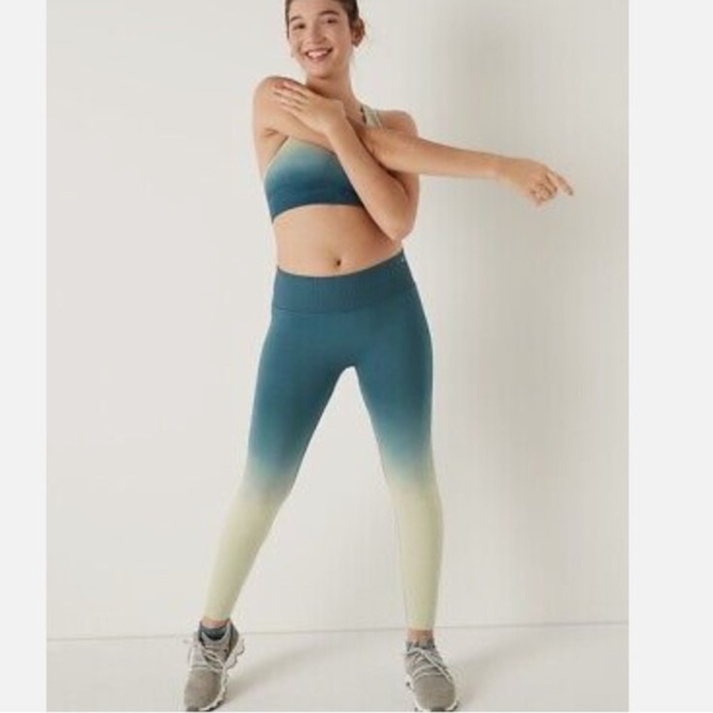 PINK ACTIVE Gradient Color Ombre' Green Leggings with Cutout Designs size small